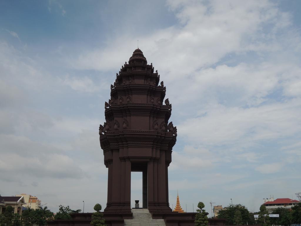 Discovery Hotel Phnom Penh Ngoại thất bức ảnh