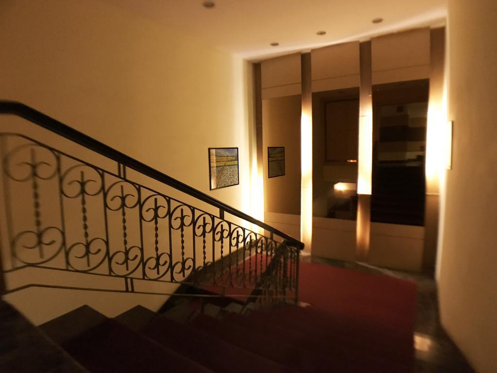 Discovery Hotel Phnom Penh Ngoại thất bức ảnh