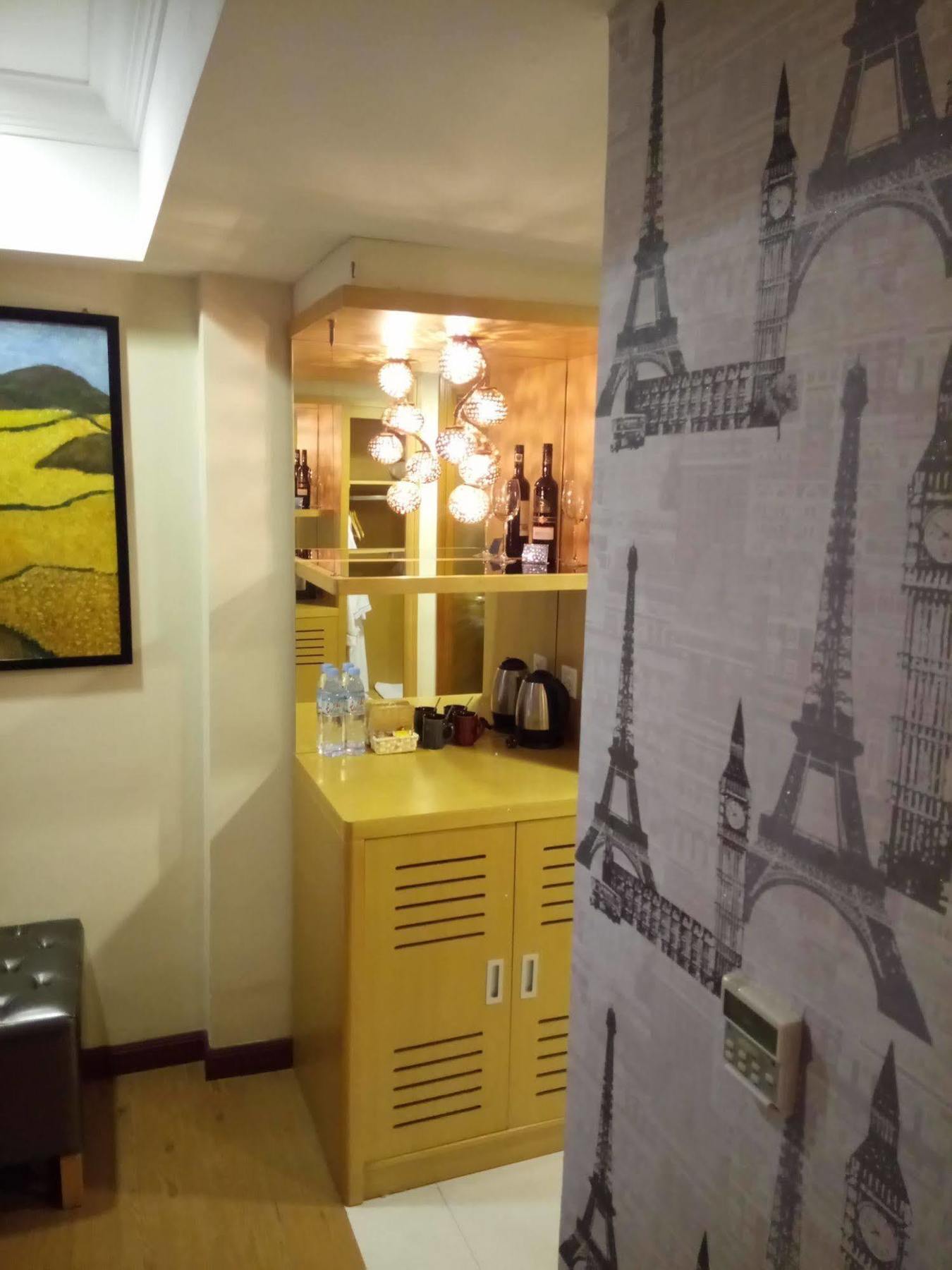 Discovery Hotel Phnom Penh Ngoại thất bức ảnh